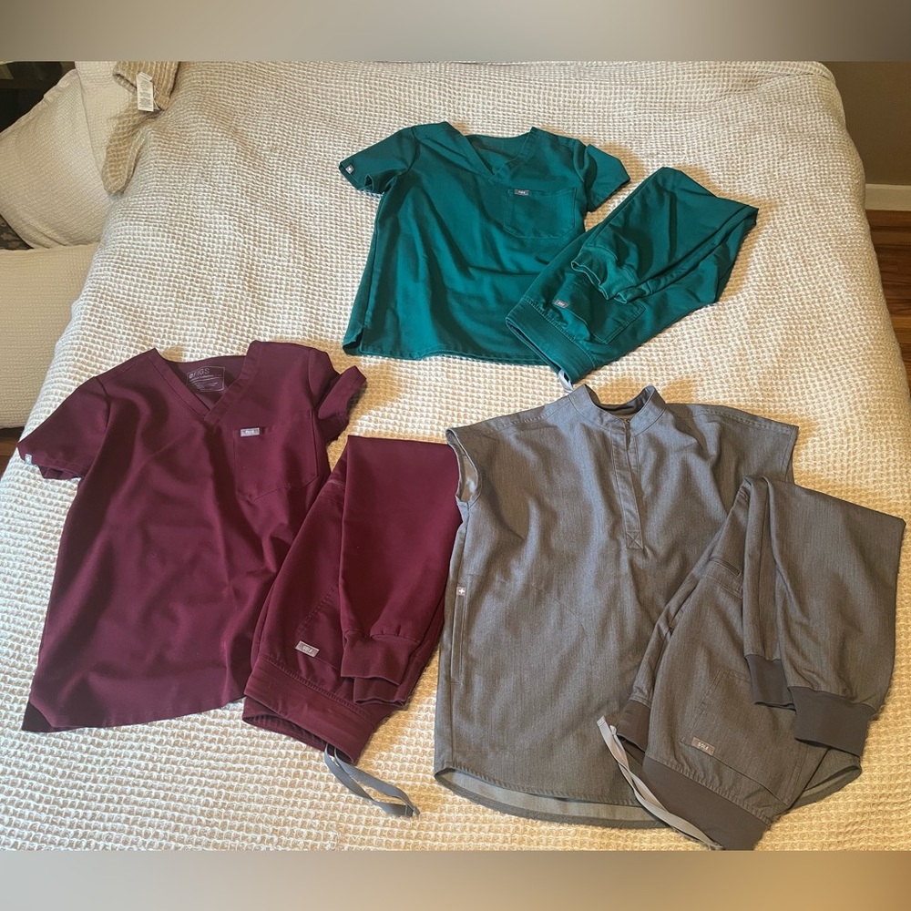 Figs Scrubs Bundle